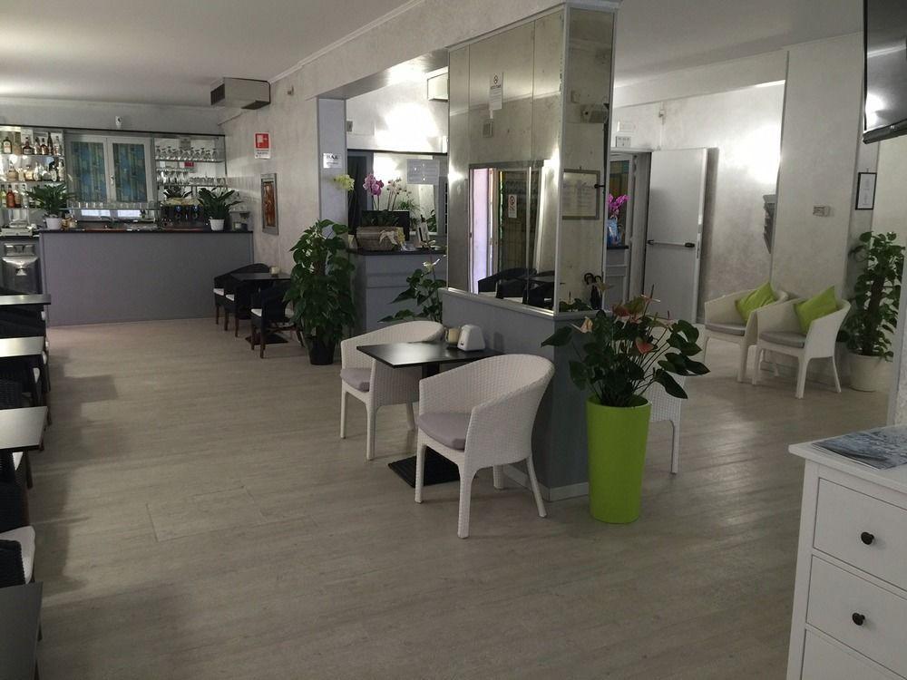 Hotel Anny Jesolo Extérieur photo