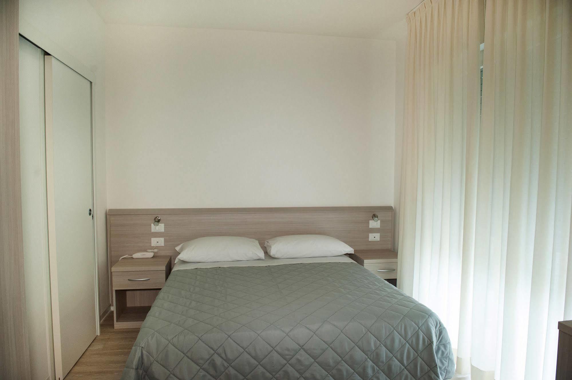 Hotel Anny Jesolo Extérieur photo